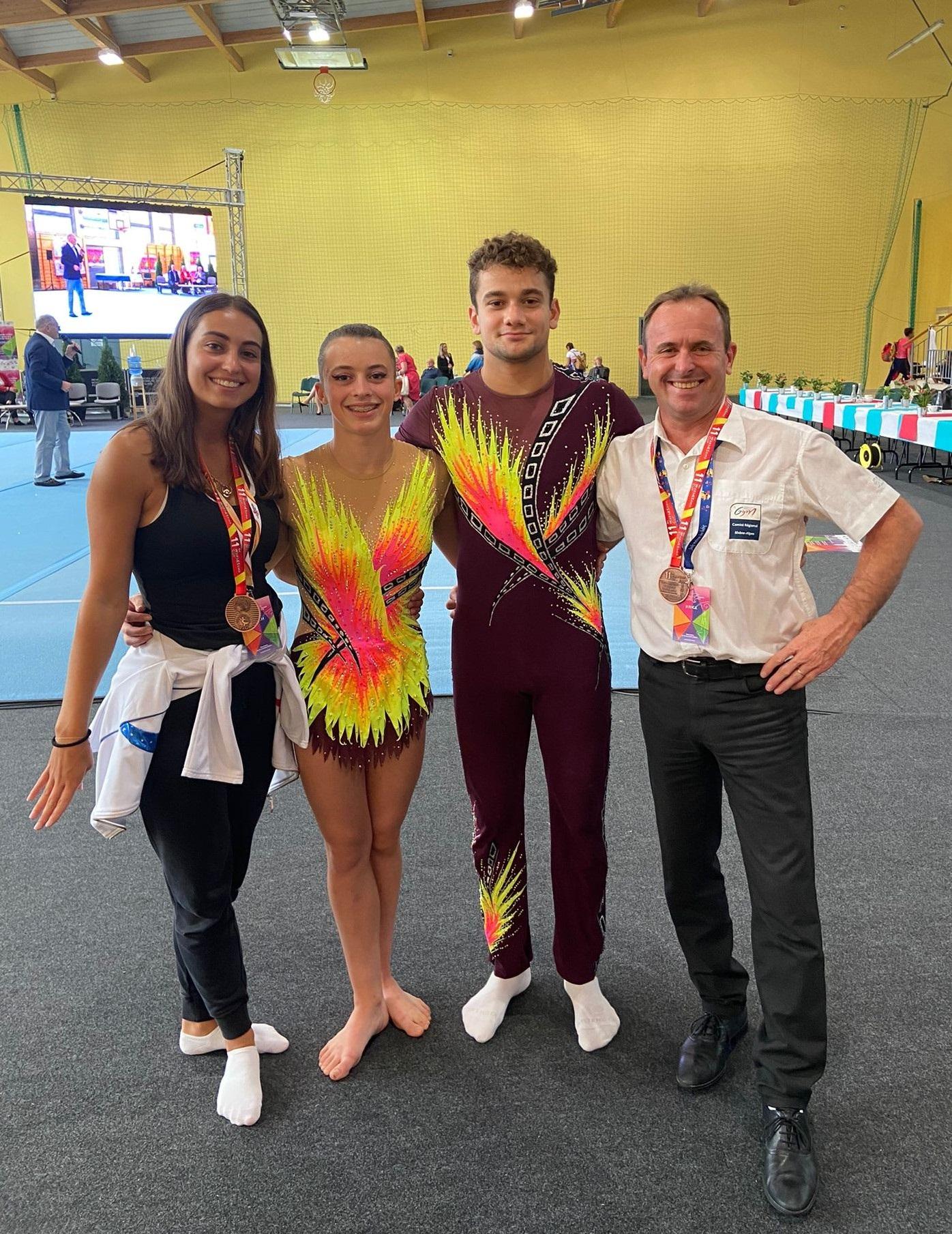 8380763c 8201 4968 90fe d2b275411820